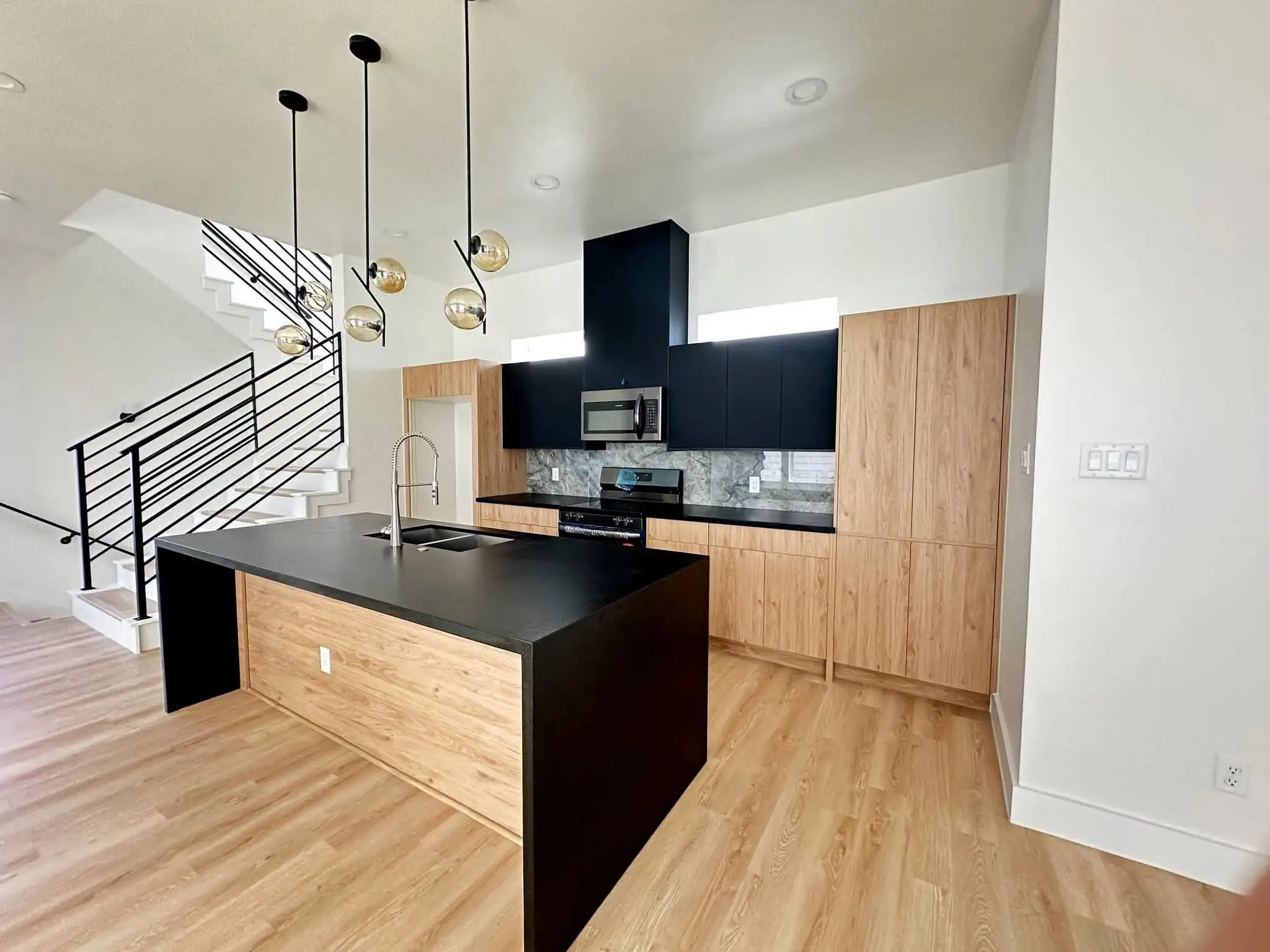 Top Rated Prisma Kitchen Remodeling in Houston, Texas